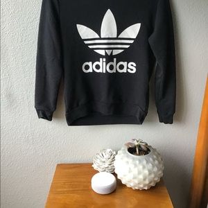 Adidas woman pullover